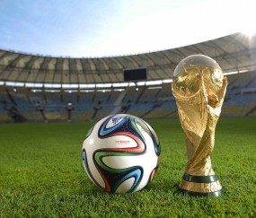 开云体育登录-厄瓜多尔强压爱尔兰，穆勒在德甲争冠战接管比赛，足球世界里的小国与大心脏