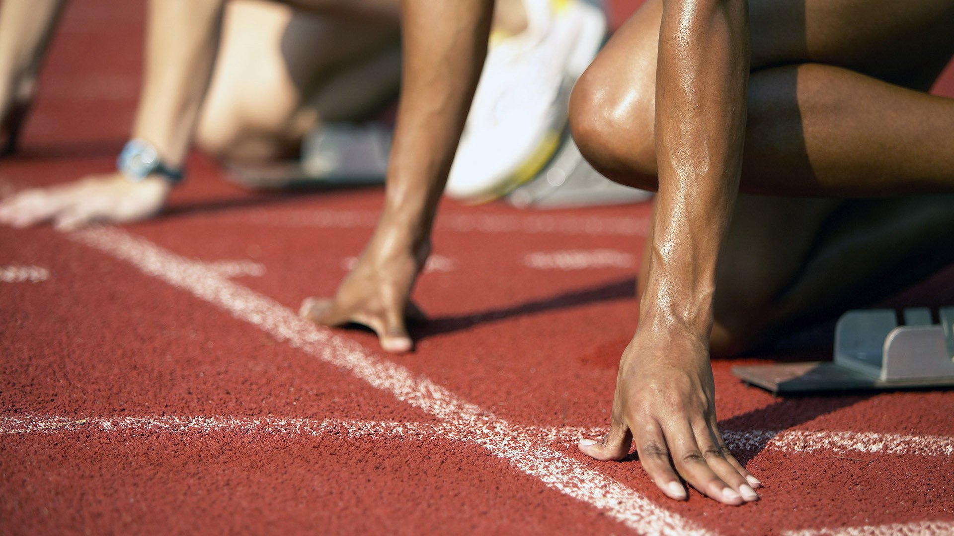 曼城狂胜洪都拉斯，梅西在奥运周期关键战接管比赛，足球世界的降维打击与时代寓言